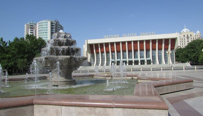 heydar-aliyev-palace.jpg