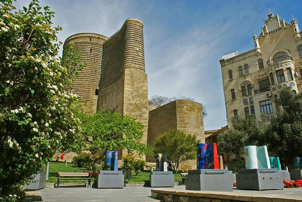maiden-s-tower.jpg